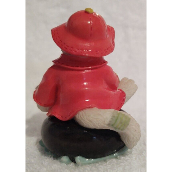 Calico Kittens by Priscilla Hillman & Enesco Friendship Stays Afloat 1997 - Picture 2 of 10